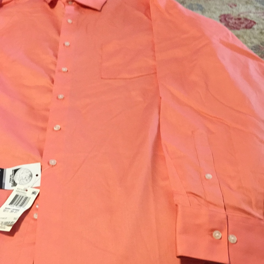 Button up top - Picture 2 of 8